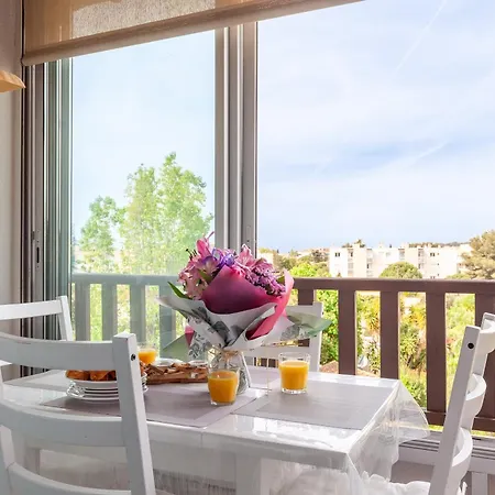 Sur Mer,soleil Et Douceur Il