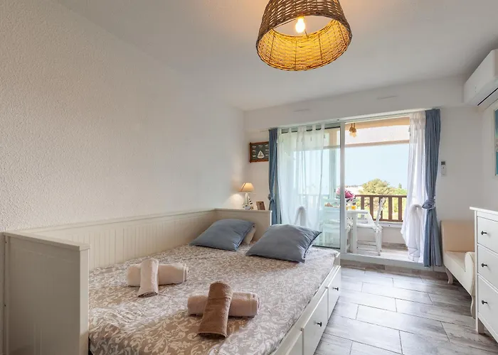 Sur Mer,soleil Et Douceur Il Apartment *